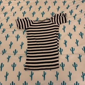 Billabong off the shoulder top
